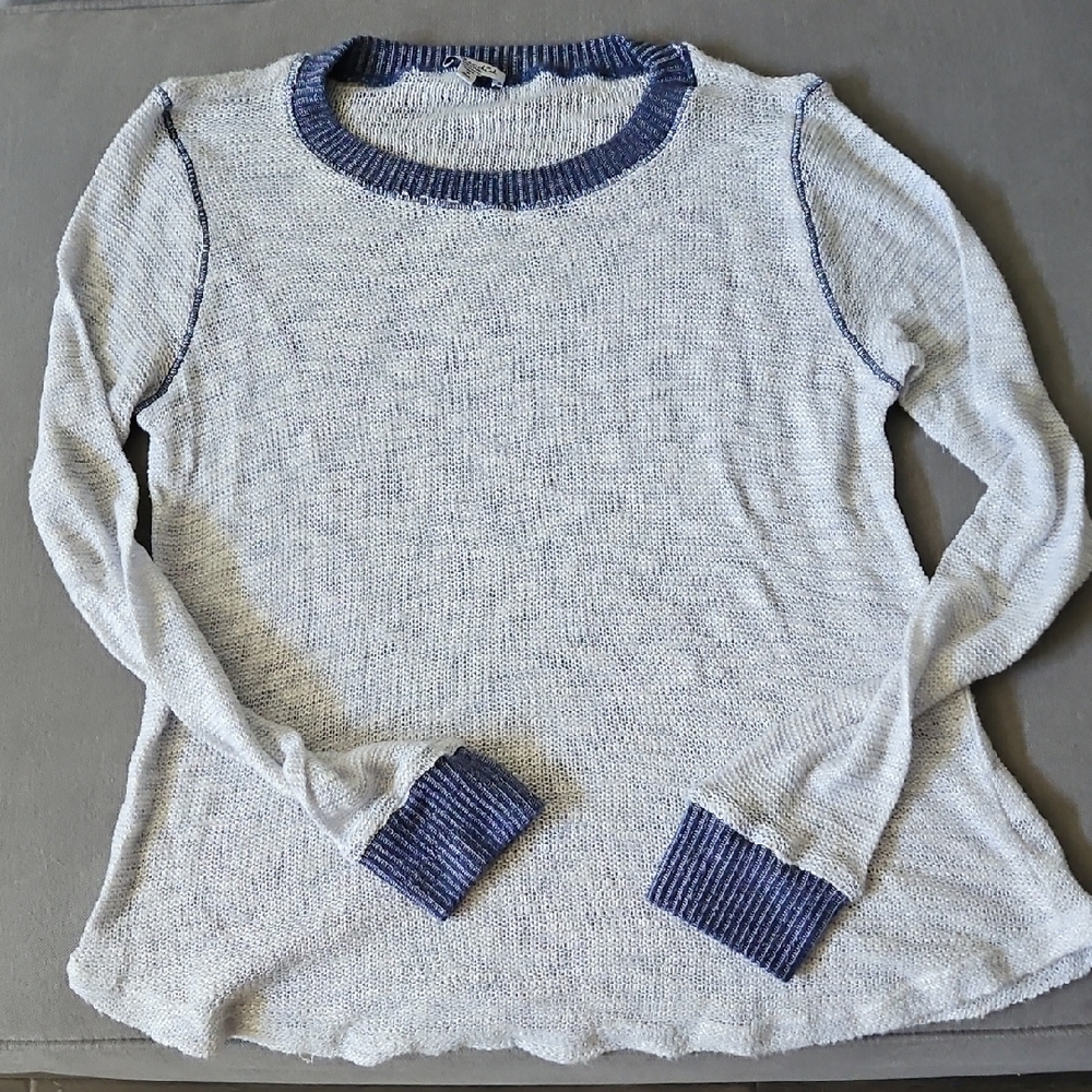 Splendid Top - Gently Used - medium